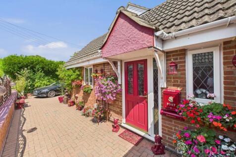 CAM05454G0-PR0043-STILL034