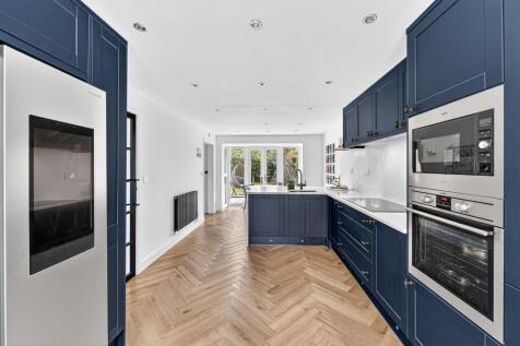 Re-Fitted Kitchen