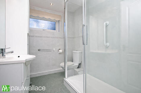 Shower / W.C.