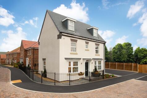 White rendered three storey Hertford home at The Damsons