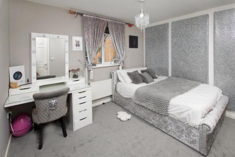 35 Coniston close 38.jpg