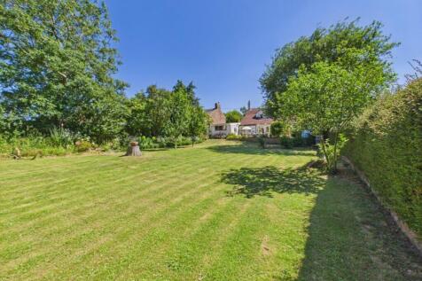 3 Bedroom Detached House- For Sale