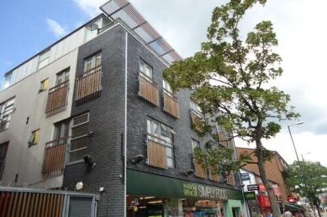 ** Zero Deposit Guarantee Available **
A contemporary two bedroom first floor apartment situated in the centre of vibrant Didsbury Village within a popular development over Marks & Spencer. Available