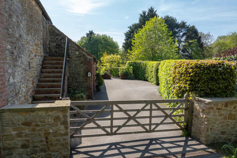 Drone - Thorpe Fa...