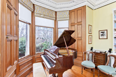 6 bed, 3 bath Semi-Detached in Edinburgh - Photo 8