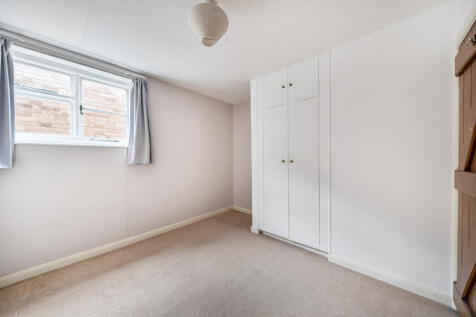 1347239-9-68b8011...