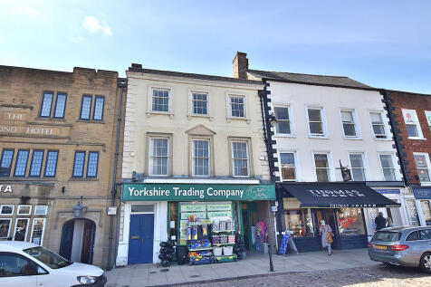 Commercial Property to rent in richmond