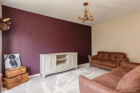 Ploughlands Grove 4 Sitting Room-1.jpg