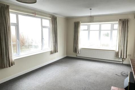Rear Lounge