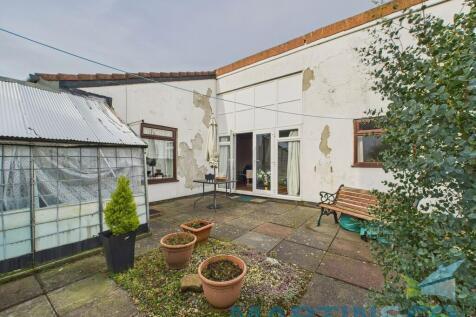 CAM01870G0-PR0157...