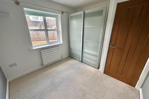 Bramleys Estate Agents - Abbey Close - Mirfield  (