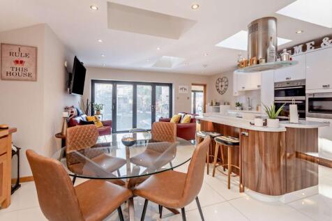 8687216-interior19-800.jpg