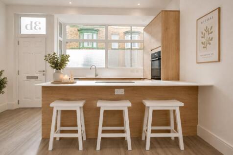 Kitchen/Living Space