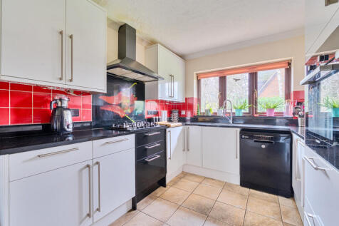 1384332-13-6936f6...