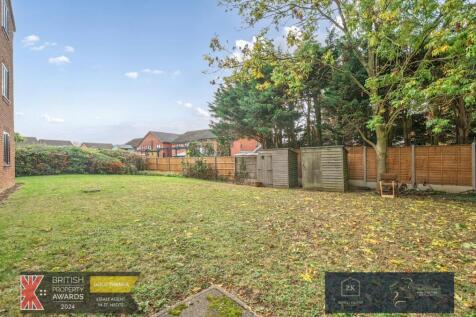 Communal Garden Area.