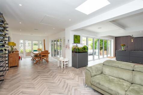 seating area kit 2.jpg