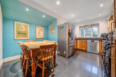 1385596-14-692886...