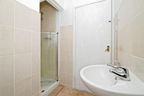 Shower/Cloakroom