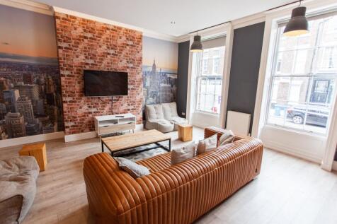 £180.00pppw - AVAILABLE FOR THE 26/27 ACADEMIC YEAR - 7 BED WITH 5 BATHROOM - CITY CENTRE LOCATION - ALL BILLS INCLUDED