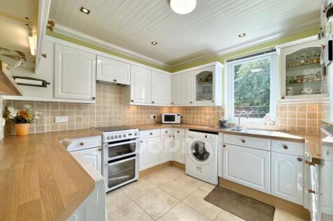 NETHERHILL ROAD, PAISLEY KITCHEN