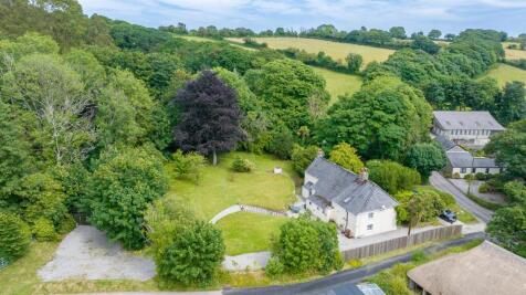 0625_03 - Woodvale, Feock, TR3 6QS (29).jpg