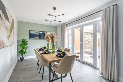 Show Home Dining