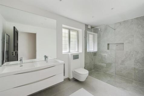 COLLEGE AVENUE (12).jpg