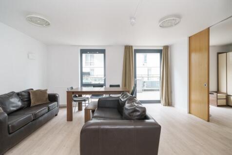 2_6_Lakeside_way_...