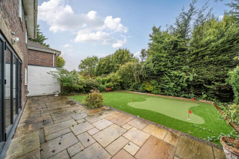 1348460-3-68b6fb6...