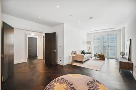 Luxury Apartment – 24hr Concierge – Balcony – Approx. 94sqft / 1,012sqft – Comfort Cooling - Open-Plan Kitchen – Two Double Bedrooms - Laundry Room – Gym, Swimming Pool & Spa