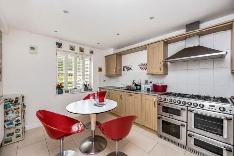 Kitchen / Breakfast Room