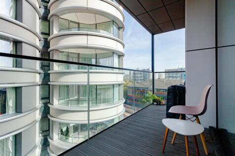 Logo - Albert Embankment (11)-min.jpg