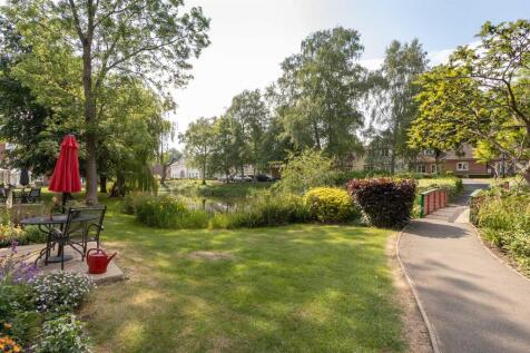 25 Marton Court, Cawston