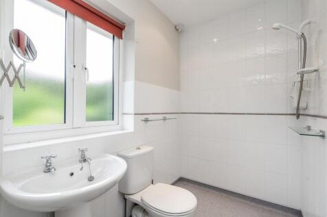 67A Hampton Lane_13.jpg