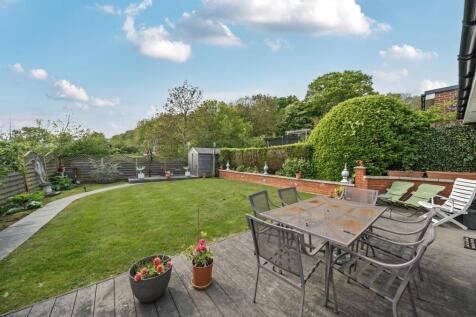 Davidson Frost-Wellings, DFW, Embry Way, Stanmore,