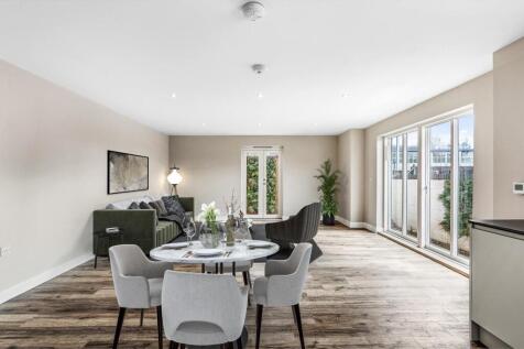 plot 2 lounge _ diner.jpg