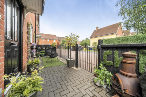 Front Garden Area.