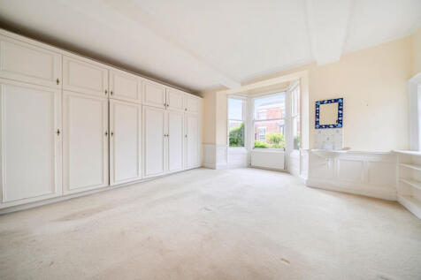 1365666-21-68e900...