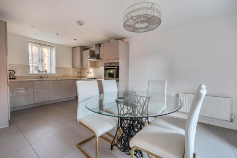 1376875-2-6920722...