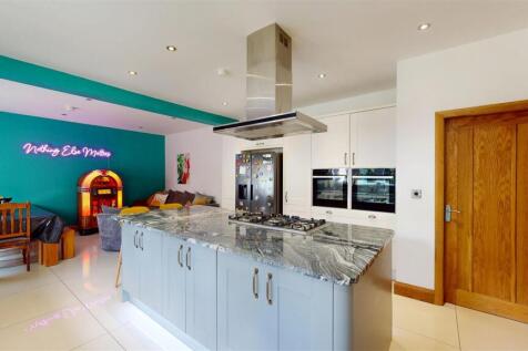 Dining Kitchen / Living