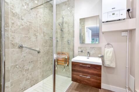 Ground Floor Bathroom