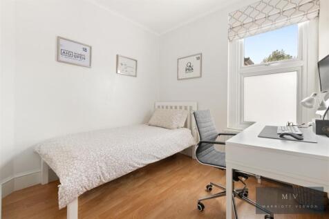 Newark Road 2 MV-14.jpg