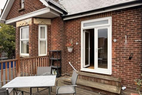 3 Bedroom Flat in BH15 2BU