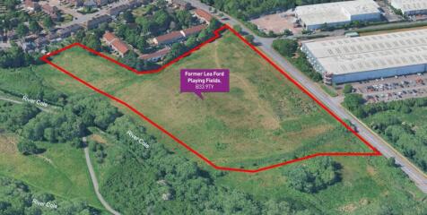 The site comprises an irregular shaped parcel of vacant grassland extending to approx. 6.65 acres (2.69h), on the east side of Lea Ford Road that was formerly used as school playing fields. The land i