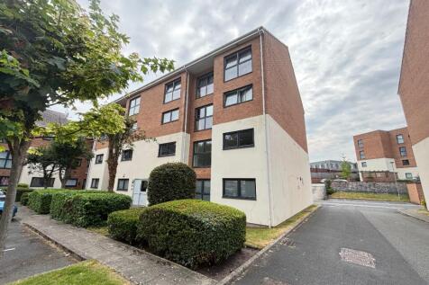We are pleased to offer to let this refurbished two bedroom first floor apartment located within a popular development in Garston.