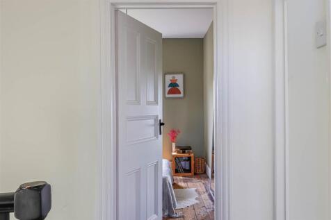 Colcot Road -16.jpg