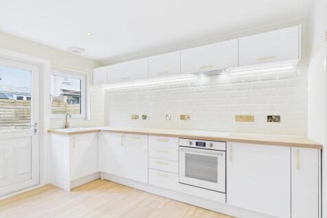 CAM05526G0-PR0021...