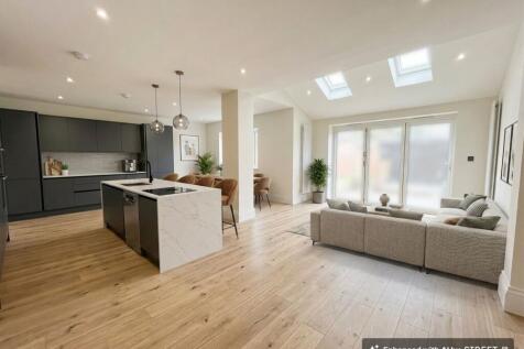 Kitchen/Family Room