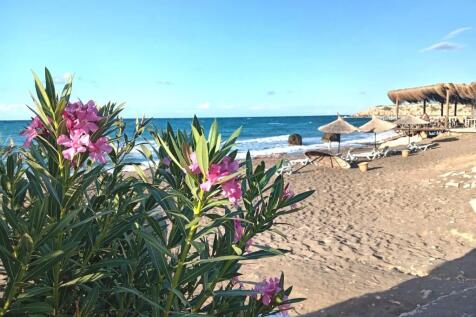 Nearby Esentepe bch