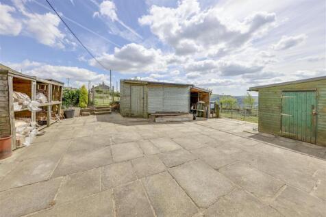 Off Road Parking &amp; Stores